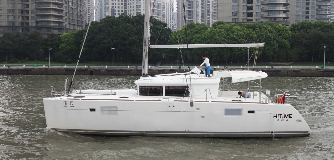 法国蓝高 Lagoon450