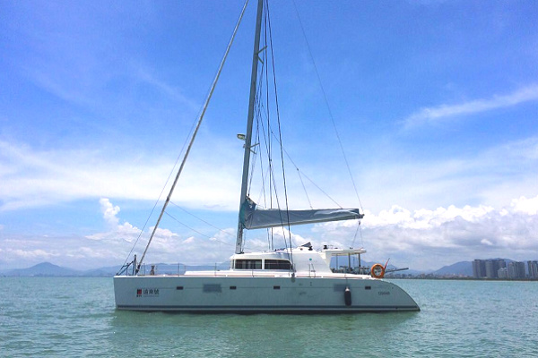 法国蓝高双体帆船50英尺