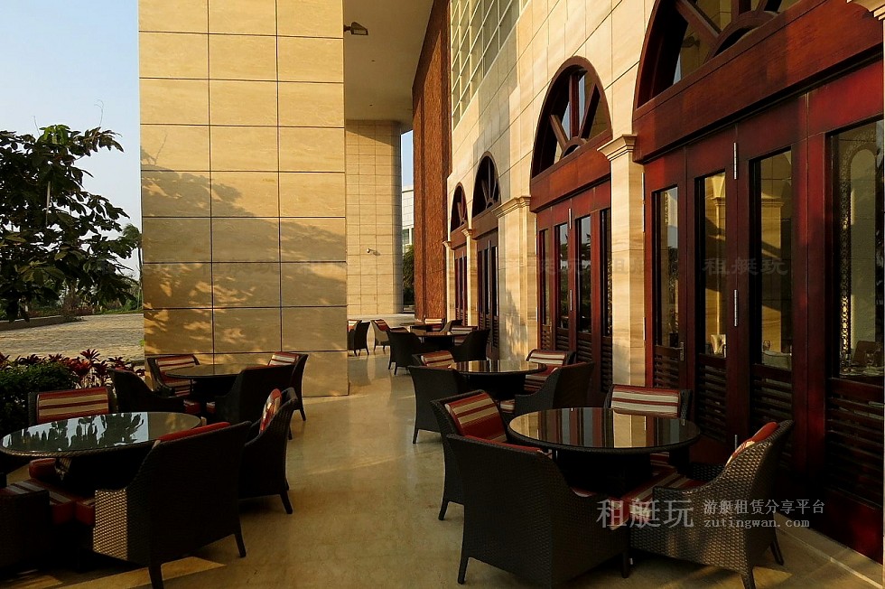 海南?？谛虏簫u國際游艇會