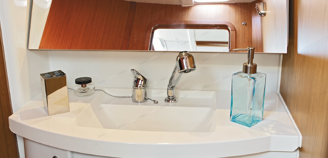 艾澤希號(hào) 艾澤希號(hào)