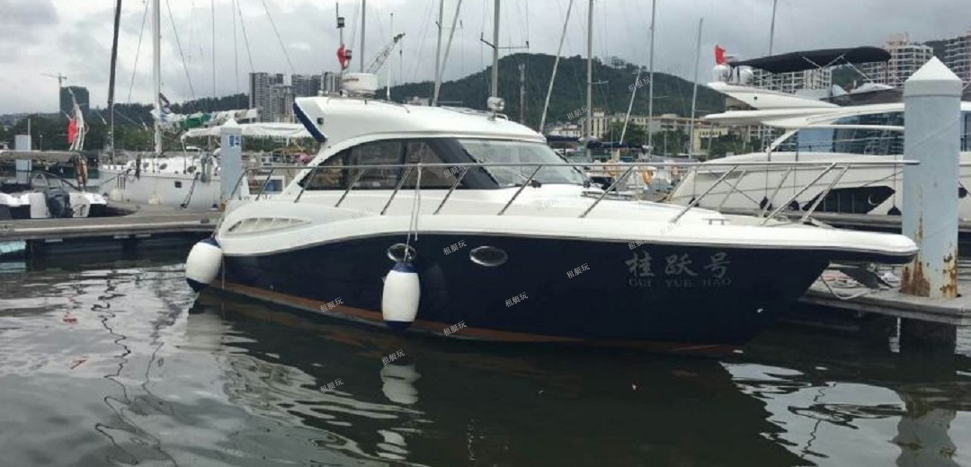 32英尺運動快艇 32英尺運動快艇