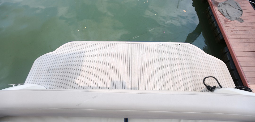 70英尺飛橋游艇 70英尺飛橋游艇