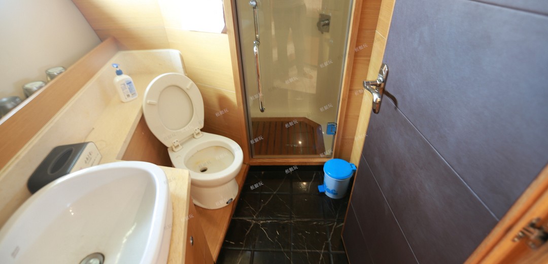 70英尺飛橋游艇 70英尺飛橋游艇