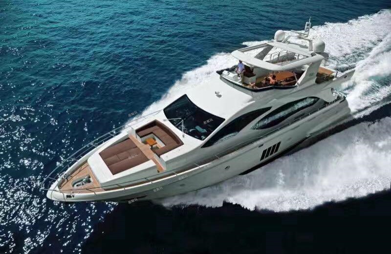 意大利Azimut 82英尺 意大利Azimut 82英尺